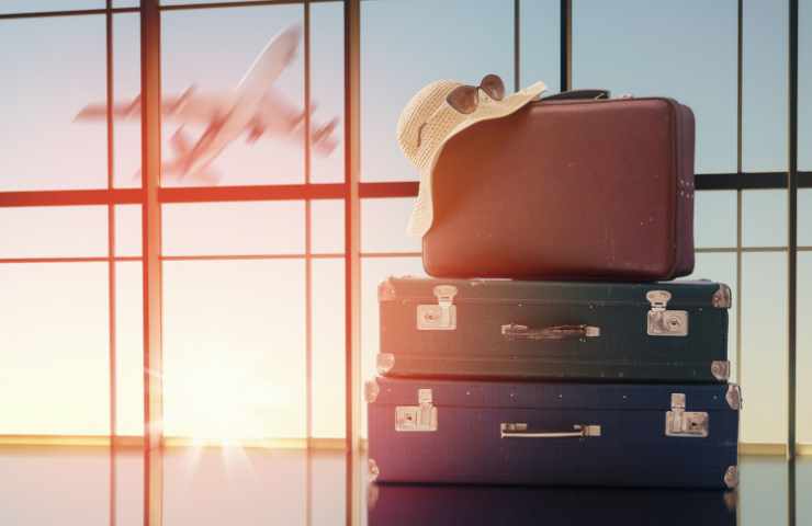 valigie in aeroporto